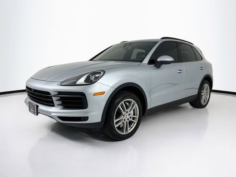 Certified 2023 Porsche Cayenne AWD/4WD image 1