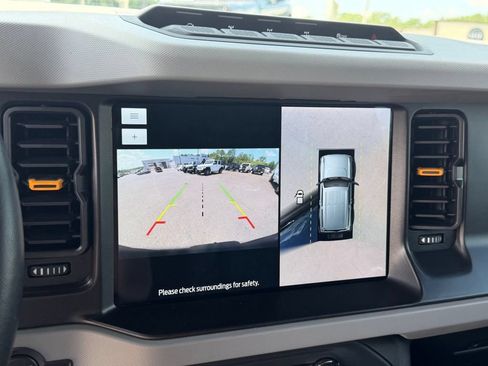 Used 2023 Ford Bronco Badlands AWD/4WD image 24