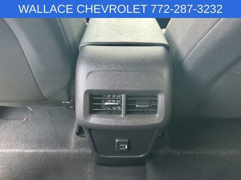 Used 2024 Chevrolet Equinox LT w/ LPO, Floor Liner Package FWD image 17