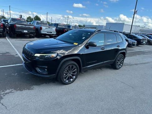 Used 2021 Jeep Cherokee Latitude Lux 80th Anniv w/ Quick Order Package 2YU 80th FWD image 15