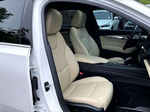 Used 2020 Cadillac CT5 Luxury w/ Sun And Sound Package RWD image 9