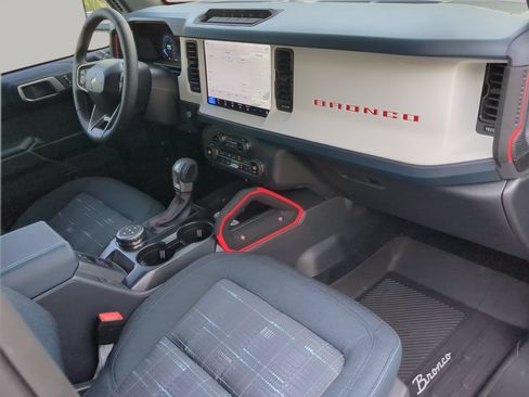 Used 2026 Ford Bronco Heritage Edition AWD/4WD image 47