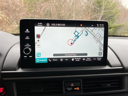 Used 2025 Honda Pilot Elite image 18