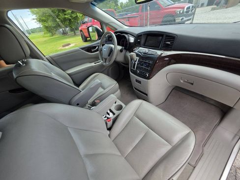 Used 2012 Nissan Quest SL FWD image 4