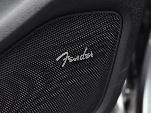 Certified 2025 Nissan Frontier SV w/ SV Convenience Package image 11