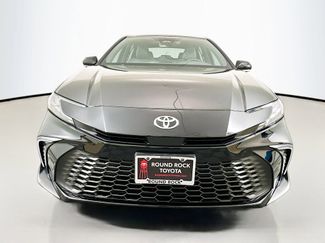 Used 2025 Toyota Camry SE video 2