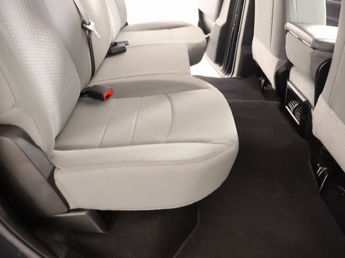 Used 2019 RAM 1500 Tradesman w/ Chrome Plus Package image 13