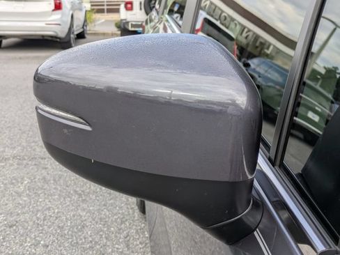 Used 2025 Honda Odyssey Touring image 11