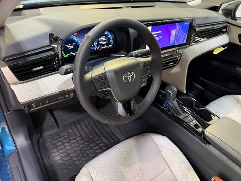 New 2026 Toyota Camry XLE FWD image 12