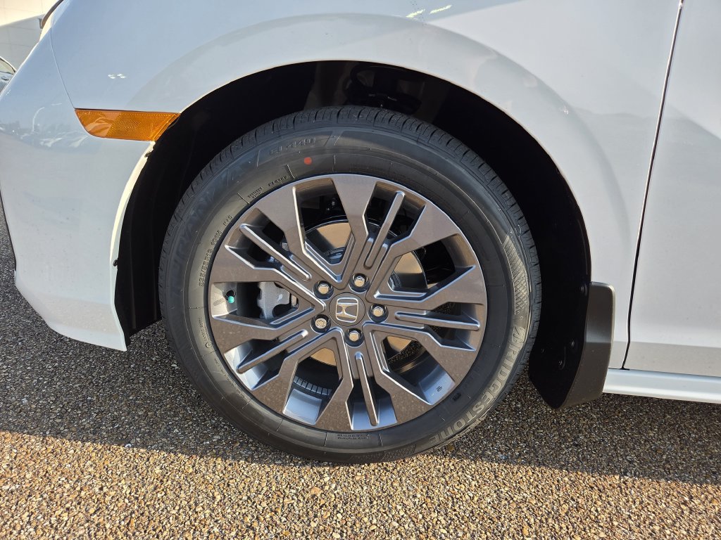 New 2026 Honda Odyssey Touring image 27