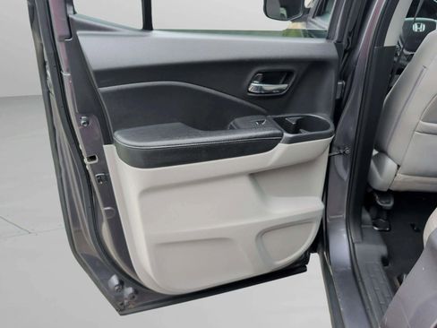 Used 2019 Honda Ridgeline RTL image 32