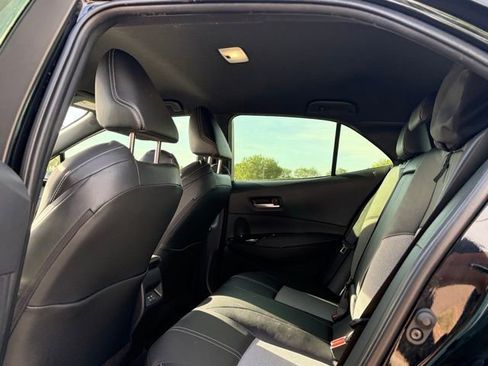 Used 2025 Toyota Corolla XSE image 12