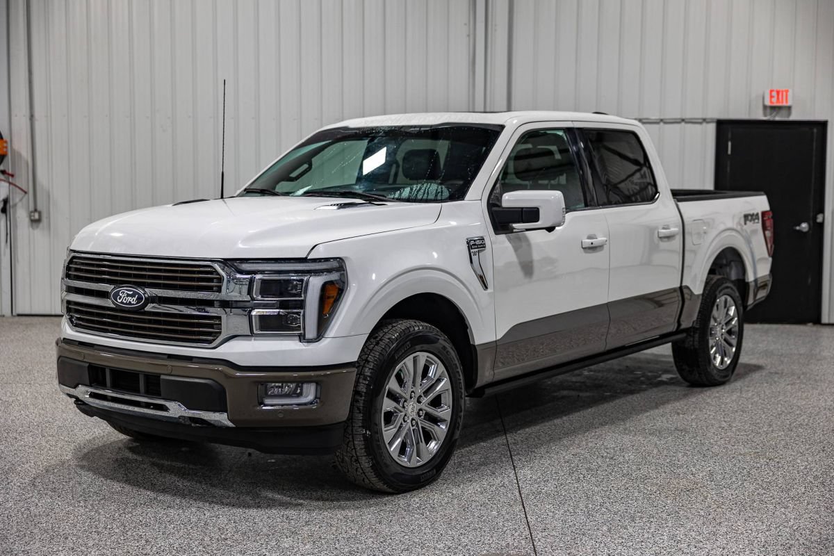 Used 2025 Ford F150 King Ranch w/ FX4 Off-Road Package AWD/4WD image 1