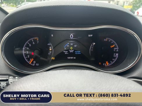 Used 2017 Jeep Grand Cherokee Limited w/ Luxury Group II AWD/4WD image 10