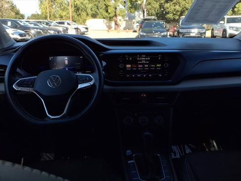 Certified 2022 Volkswagen Taos SE image 19