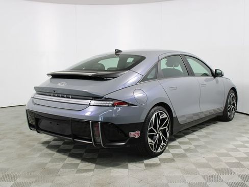 Used 2023 Hyundai Ioniq 6 SEL image 44