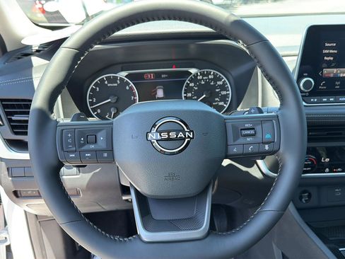 New 2026 Nissan Rogue SV FWD image 20