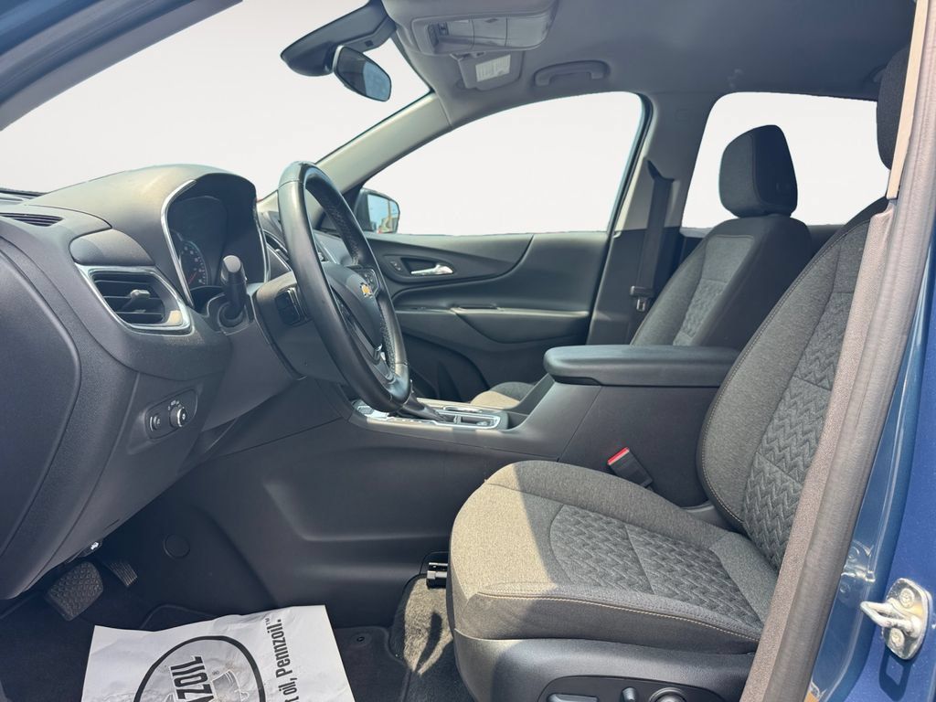 Used 2024 Chevrolet Equinox LT AWD/4WD image 9