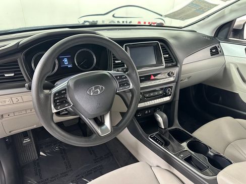 Used 2018 Hyundai Sonata ECO FWD image 16