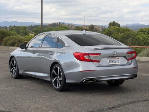 Used 2018 Honda Accord Sport image 8