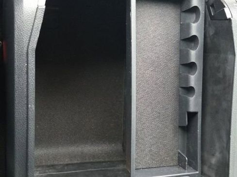 Used 2022 Ford F250 Lariat w/ Chrome Package image 39