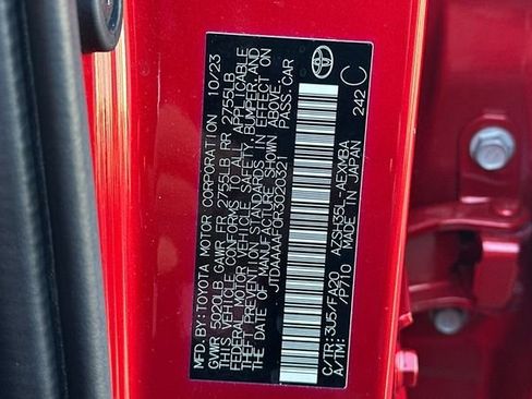 Used 2024 Toyota Crown XLE image 32