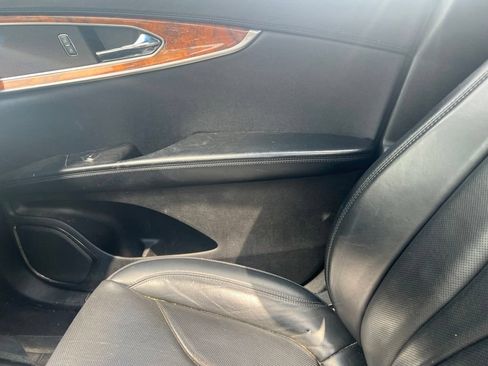 Used 2017 Lincoln MKX Reserve w/ Lincoln MKX Climate Package AWD/4WD image 10