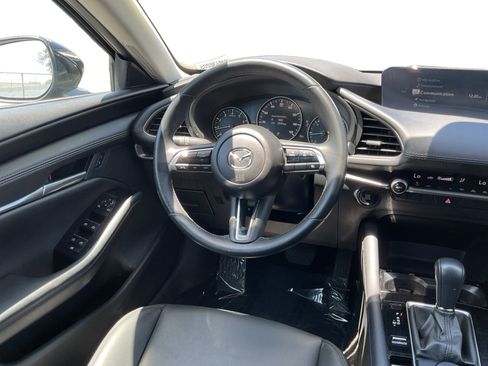 Used 2024 MAZDA MAZDA3 s FWD image 11