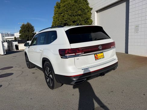 New 2026 Volkswagen Atlas SE image 4
