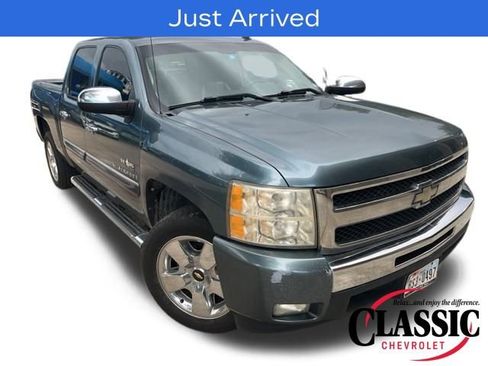 Used 2009 Chevrolet Silverado 1500 LT w/ Texas Edition image 13