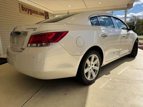 Used 2010 Buick LaCrosse CXL w/ Luxury Package FWD image 3