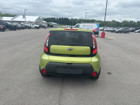 Used 2015 Kia Soul FWD image 4
