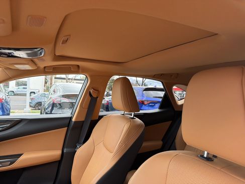 Used 2025 Lexus NX 350h AWD w/ Premium Package image 8