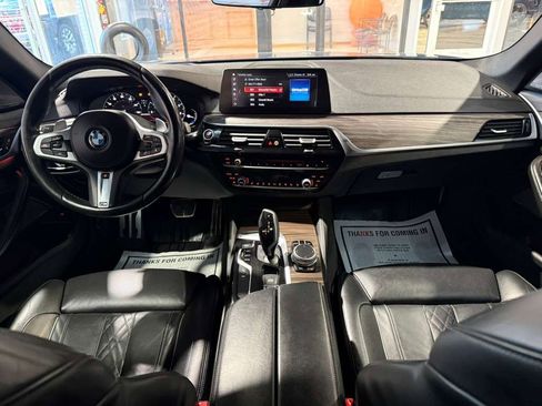 Used 2019 BMW M550i xDrive w/ Premium Package 2 image 32