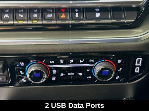 Used 2024 Chevrolet Silverado 1500 High Country w/ Technology Package AWD/4WD image 20