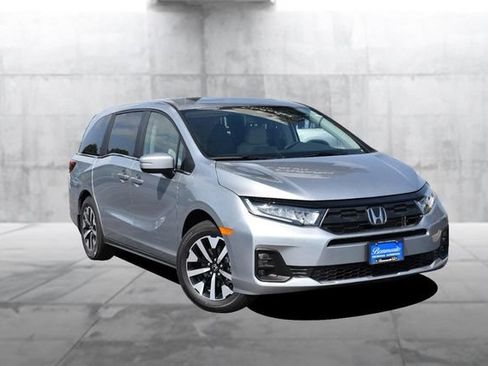 New 2026 Honda Odyssey EX-L image 2