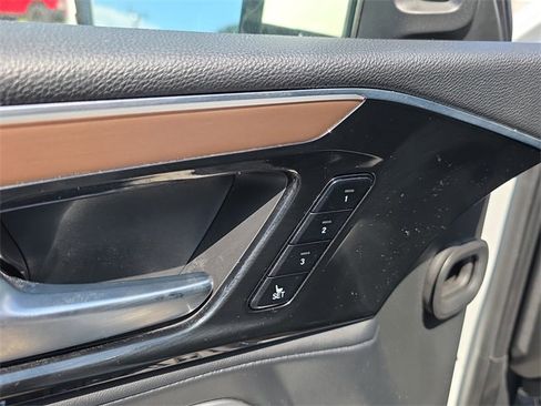 Used 2022 Acura MDX SH-AWD w/ Technology Package image 18