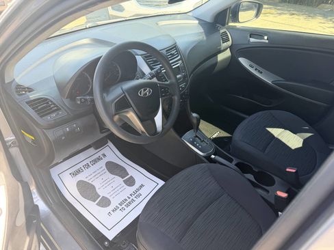 Used 2015 Hyundai Accent GS image 12