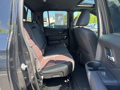 Certified 2023 Honda Ridgeline Black Edition image 22