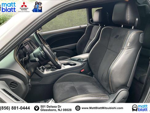 Used 2022 Dodge Challenger GT w/ Plus Package image 27