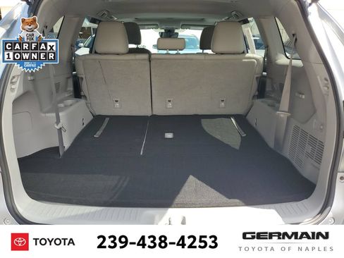 Certified 2019 Toyota Highlander XLE FWD image 23