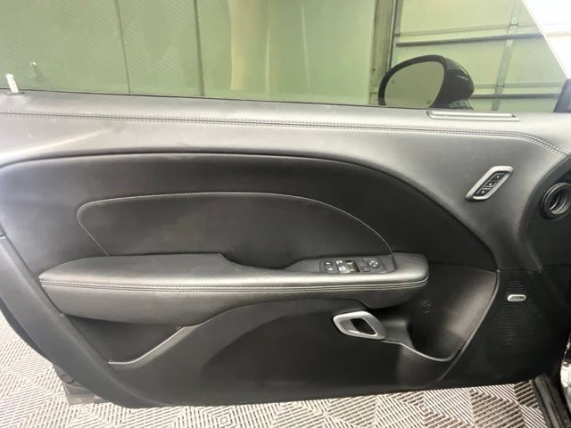 Used 2022 Dodge Challenger R/T Scat Pack w/ Dynamics Package RWD image 13