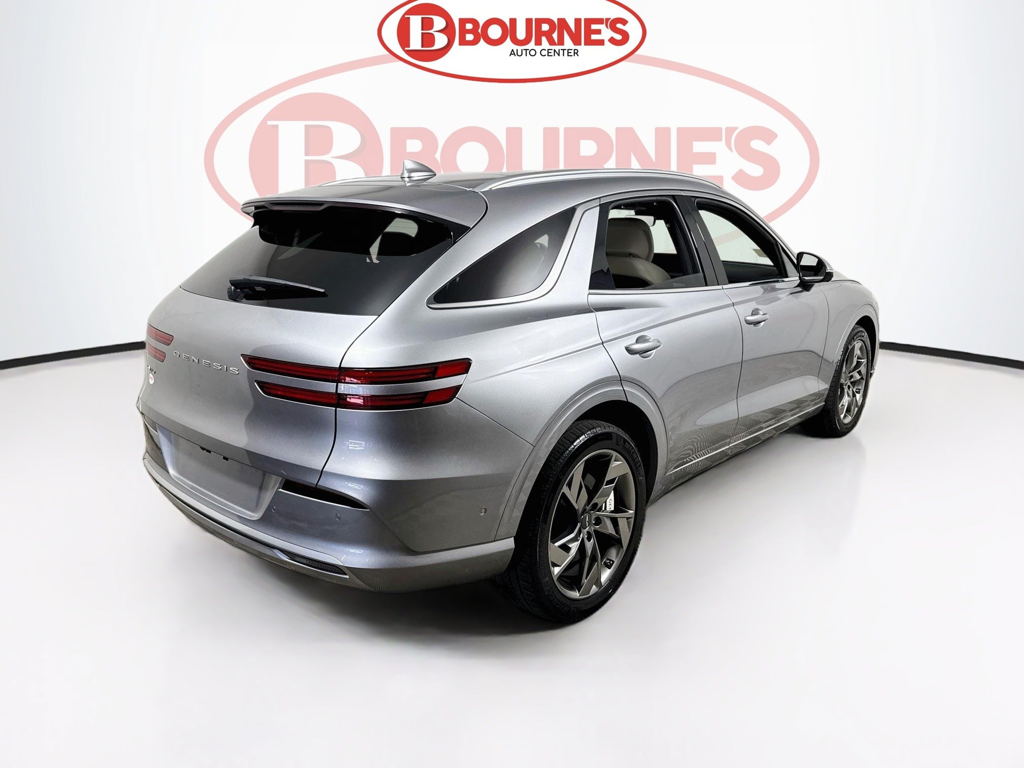 Used 2025 Genesis Electrified GV70 w/ Prestige Package AWD/4WD image 11