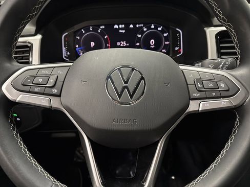 Used 2022 Volkswagen Atlas Cross Sport SE AWD/4WD image 14