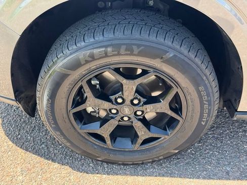 Used 2022 Ford Maverick XLT w/ Equipment Group 300A Standard AWD/4WD image 8