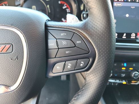 Used 2025 Dodge Durango GT image 29