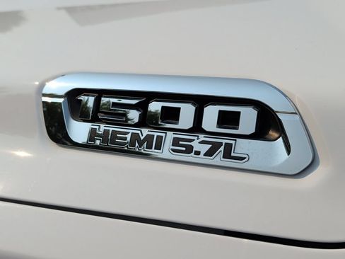 Used 2019 RAM 1500 Big Horn AWD/4WD image 41