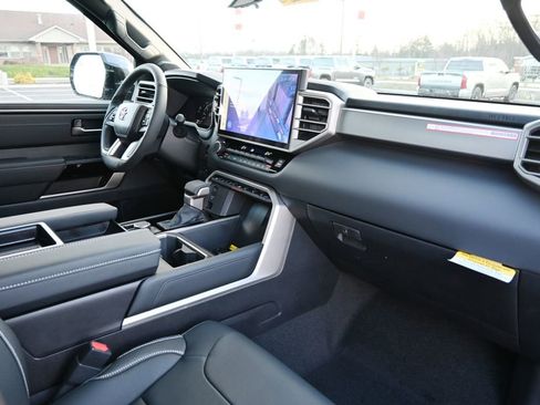 New 2026 Toyota Tundra Limited AWD/4WD image 12