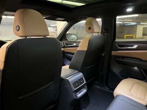 New 2026 Volkswagen Atlas Cross Sport SEL R-Line image 23