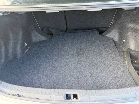 Used 2010 Toyota Corolla LE FWD image 26